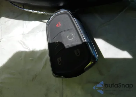 2017 Cadillac Xt5 Platinum z USA, uszkodzony, nr VIN 1GYKNFRS1HZ192595